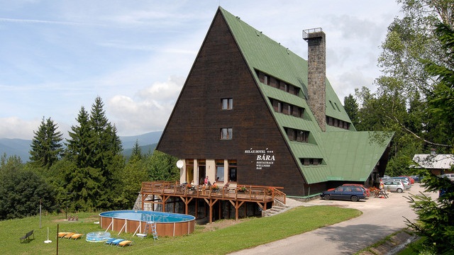 Relax hotel *** BÁRA