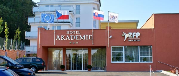 Hotel Akademie Naháč